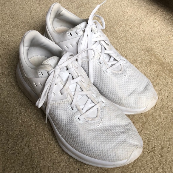 VGUC Nike sneakers - Picture 1 of 12